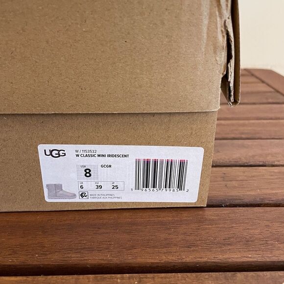 UGG Classic Mini Iridescent Glacier Grey Boots USA Women Size 8/UK 6/EU 39 - Picture 14 of 15